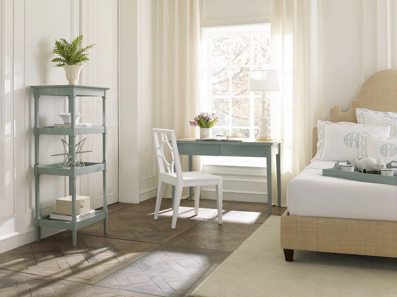 Charleston Platform Bed in Natural Raffia - Image 4