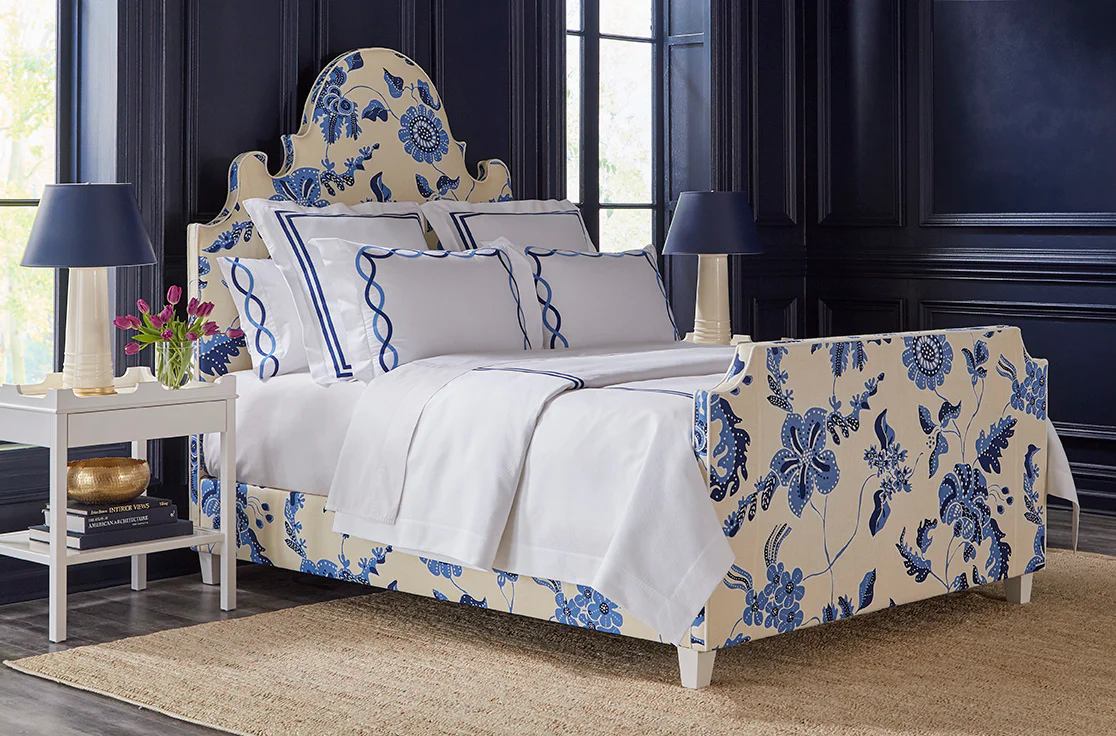 Charleston Platform Bed with Footboard - Image 4