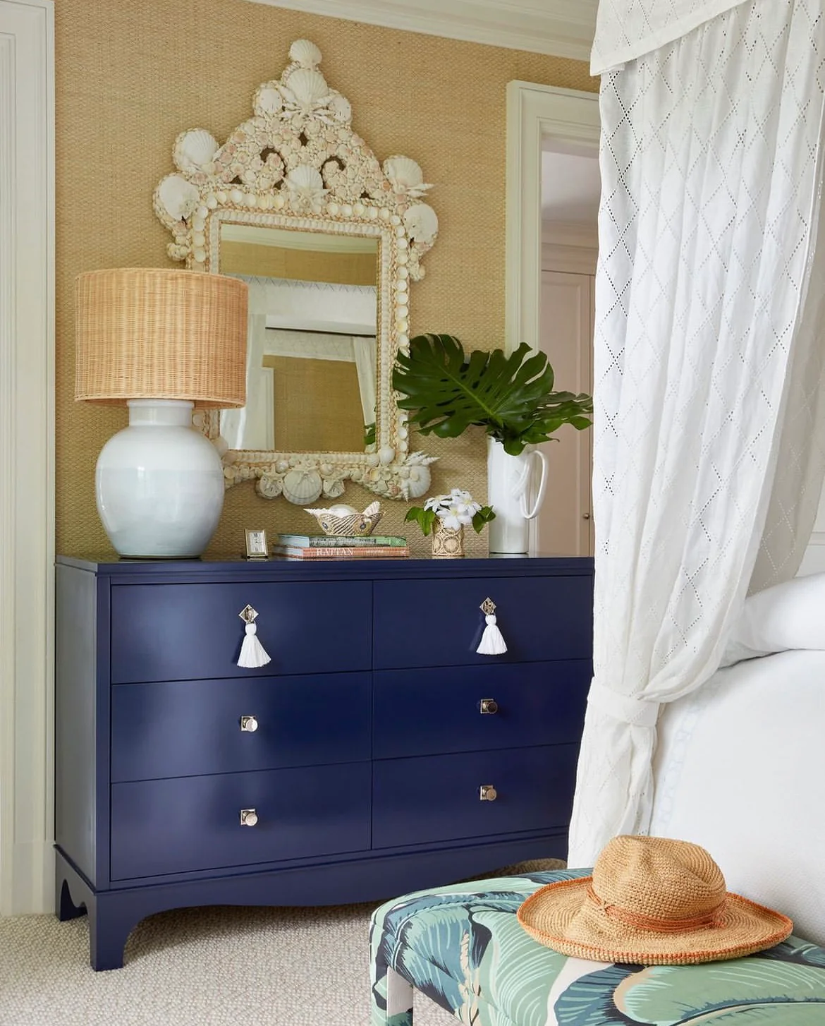 Easton Double Chest - Image 3