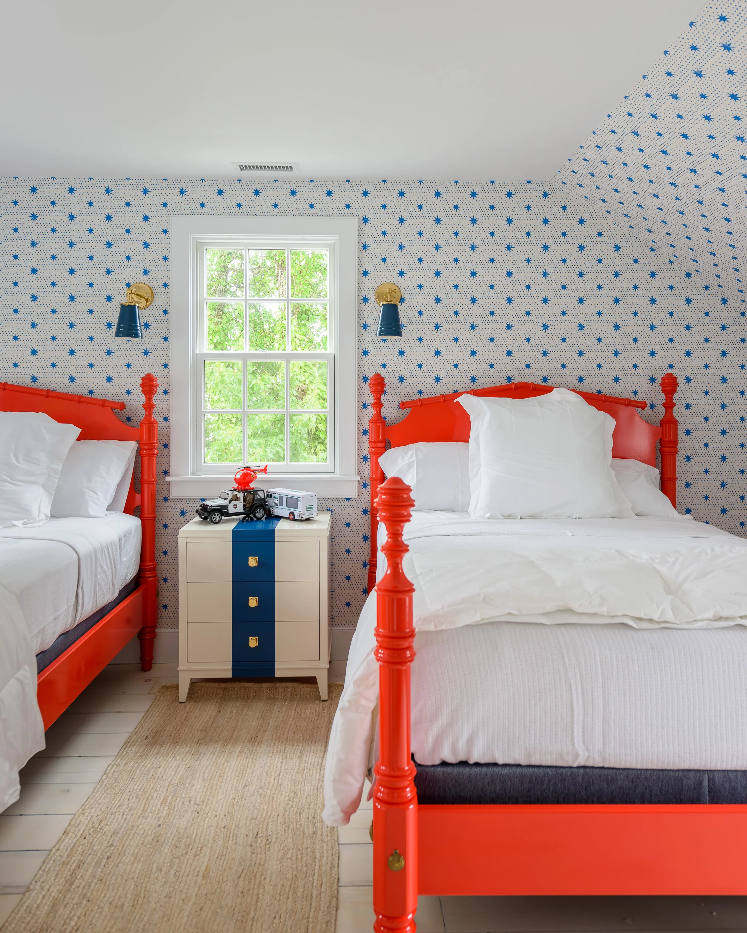 Wilton 4-Poster Bed - Image 3