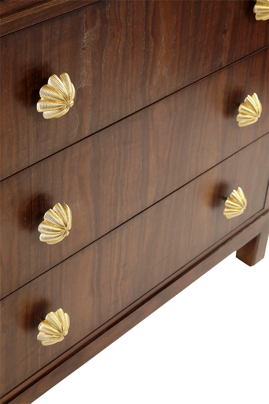 Tuxedo Park Chest - Image 4